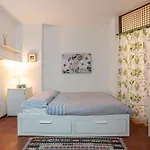 Guesthost - Pretty Appartement