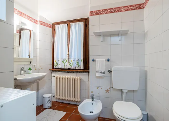 Pretty Apartment Como